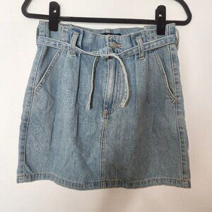 Hollister Denim Ultra High-Rise Paperbag Waist Light Wash Jean Mini Skirt 5/27